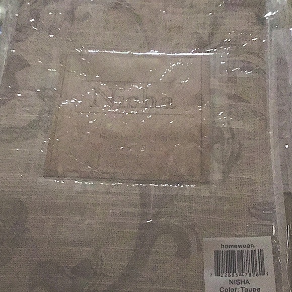 Curtains 2 panels - Picture 3 of 6